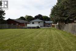 13 FOREST Drive | Paris Ontario | Slide Image Six