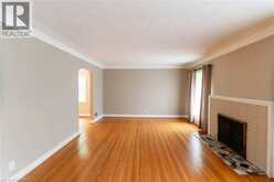 30 PROCTOR Avenue | Brantford Ontario | Slide Image Fourteen