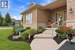 45 IRONGATE Drive | Paris Ontario | Slide Image Three