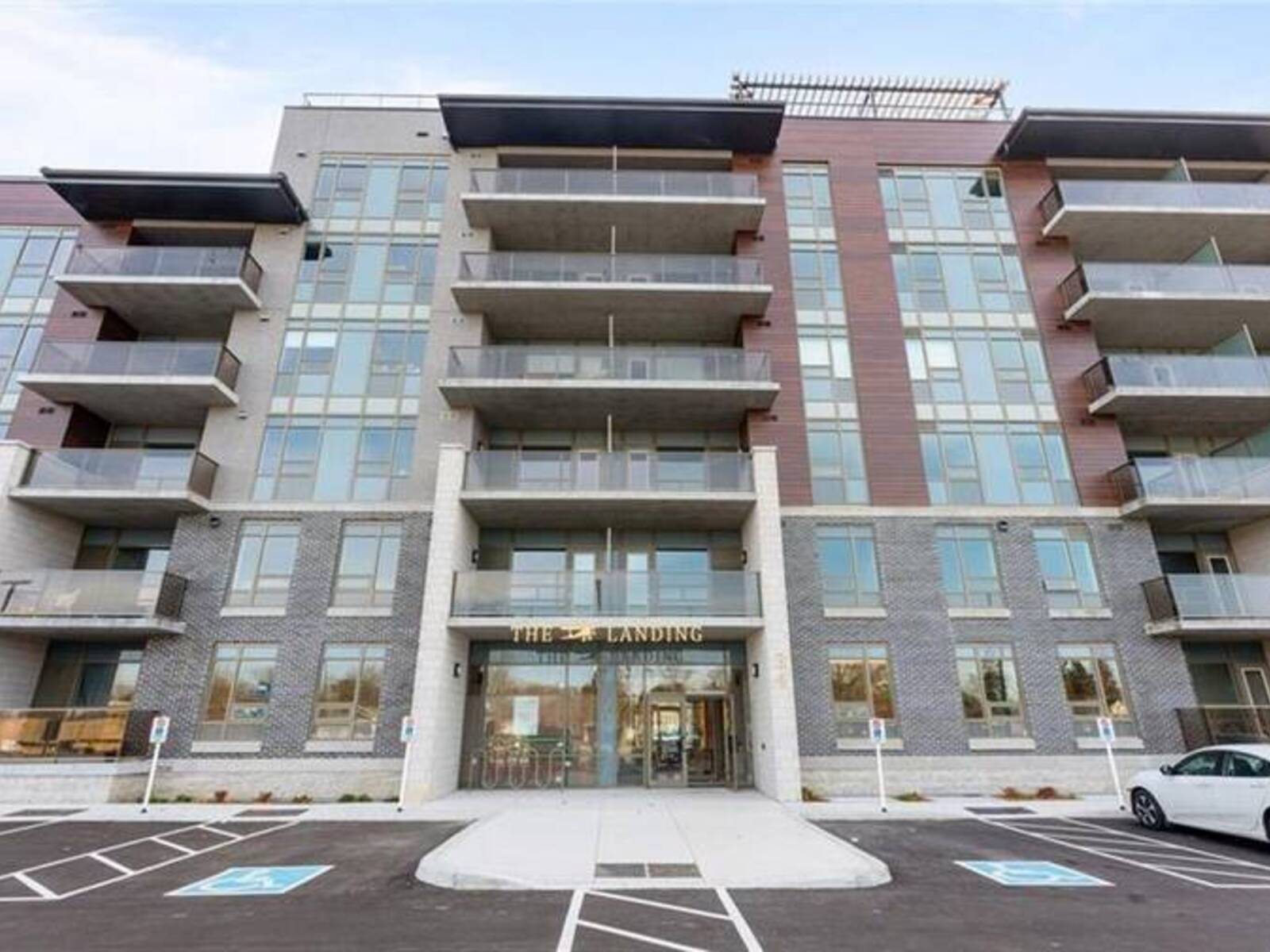34 NORMAN Street Unit# 307, Brantford, Ontario N3R 2Y1