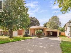 4 WADDINGTON Street Brantford Ontario, N3R 2R1