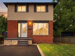 805 TATE Avenue Hamilton Ontario, L8H 6M1