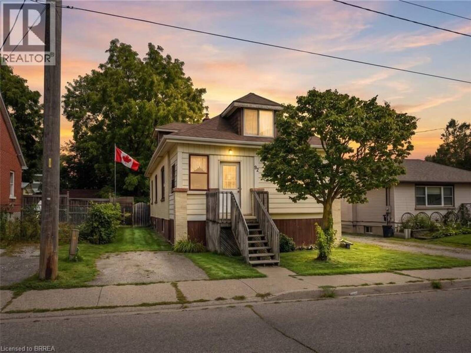 92 MARY Street, Brantford, Ontario N3S 3B6