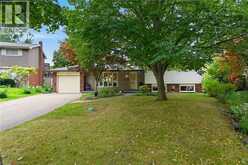 15 CANARY Drive | Brantford Ontario | Slide Image Three