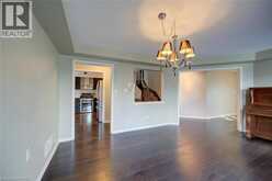 15 DAVIDSON Court | Brantford Ontario | Slide Image Nine
