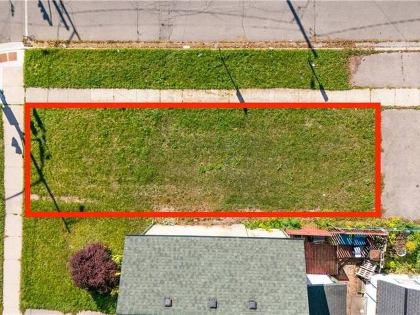 129 ERIE Avenue, Brantford, Ontario N3S 2G3