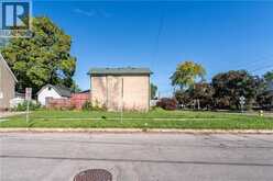 129 ERIE Avenue | Brantford Ontario | Slide Image Seventeen