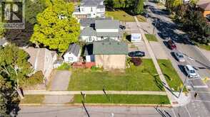 129 ERIE Avenue | Brantford Ontario | Slide Image Four