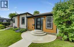 17 AMELIA Street | Paris Ontario | Slide Image One