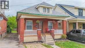 104 MARY Street | Brantford Ontario | Slide Image Two