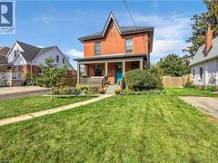17 ALEXANDER Avenue Paris Ontario, N3L 2V6