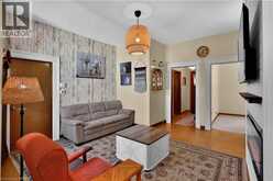 7 HALLS Avenue | Brantford Ontario | Slide Image Ten