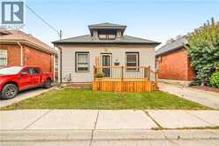 25 ALONZO Street | Brantford Ontario | Slide Image One
