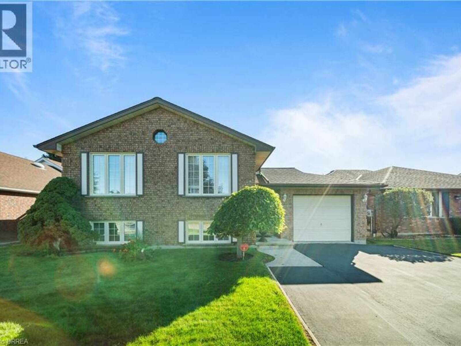 58 OLIVETREE Road, Brantford, Ontario N3R 7X2