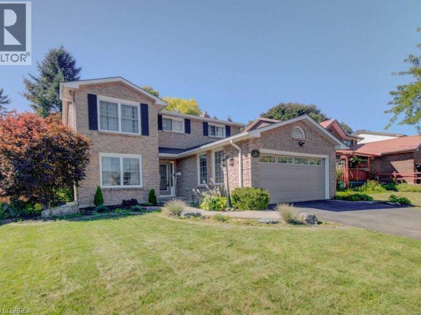 4 JASMINE Drive, Paris, Ontario N3L 3P7