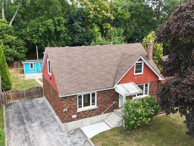 25 HENRY Street Brantford Ontario, N3R 1Z9 - Multi-family Home For Sale