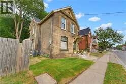 118 CLARENCE Street | Brantford Ontario | Slide Image Three