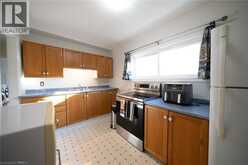 89 SALISBURY Avenue | Brantford Ontario | Slide Image Eight