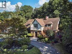 19 INWOOD Drive Brantford Ontario, N3T 5J5