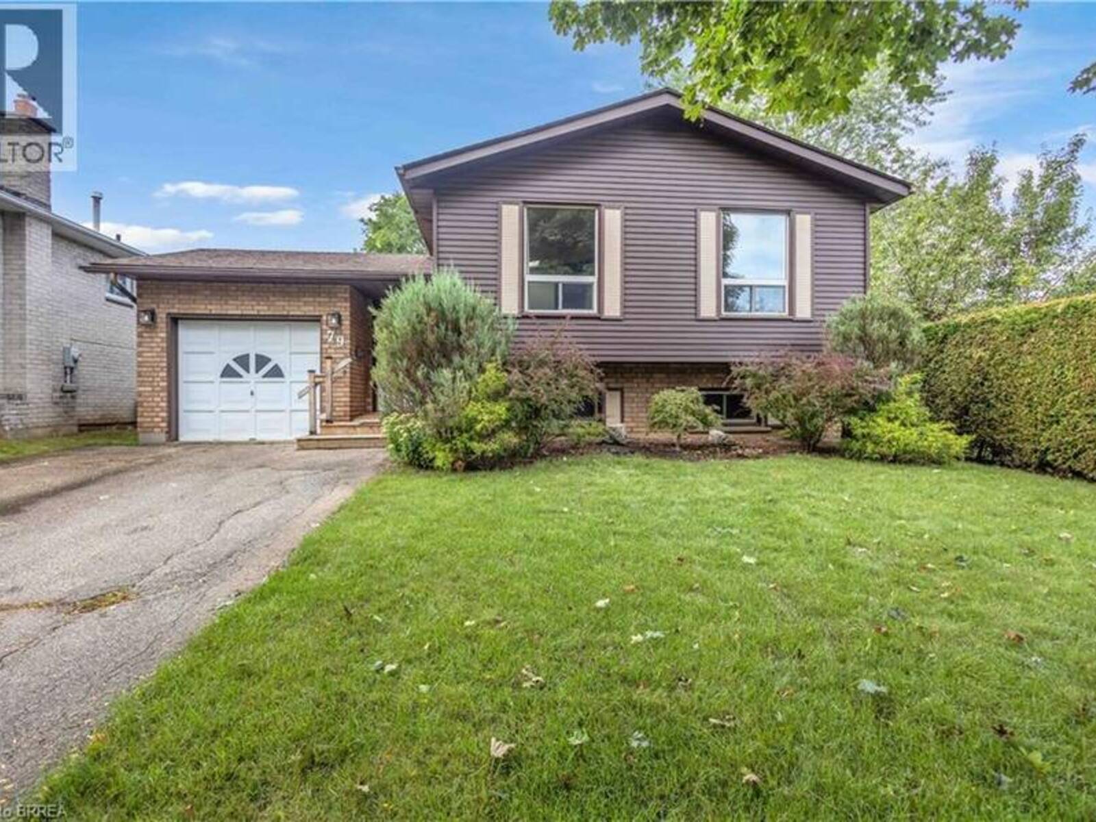 79 HOBART Crescent, Brantford, Ontario N3P 1T7