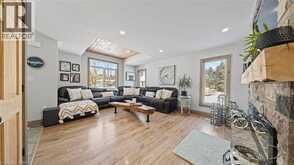 6 KINGS Lane | Brant Ontario | Slide Image Ten