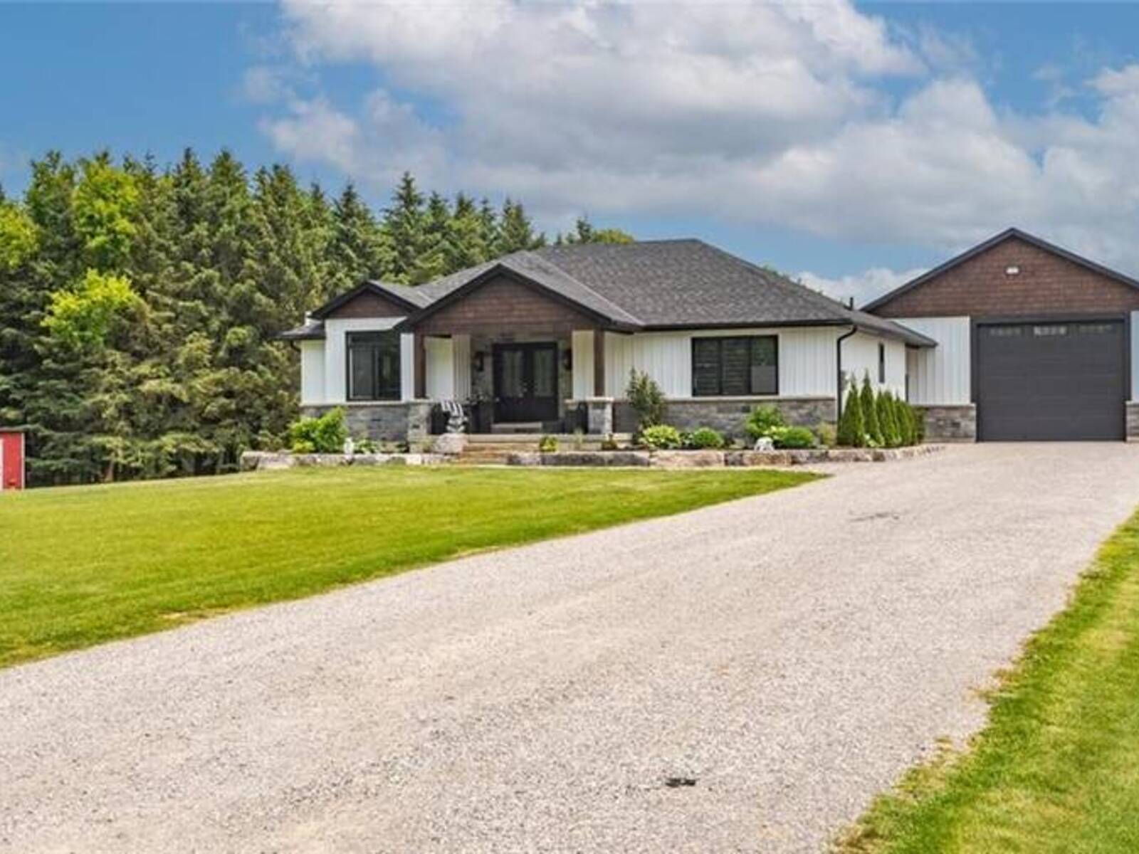 6 KINGS Lane, Brant, Ontario N0E 1R0
