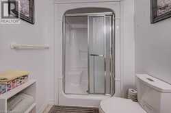 48C HARRIS Avenue | Brantford Ontario | Slide Image Thirty-seven