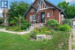 17 LINCOLN Avenue | Brantford Ontario | Slide Image Three