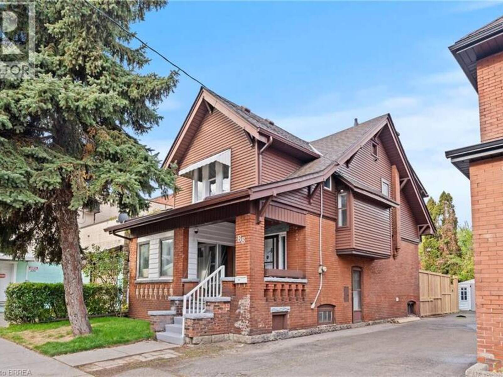 88 GAGE Avenue S, Hamilton, Ontario L8M 3C9