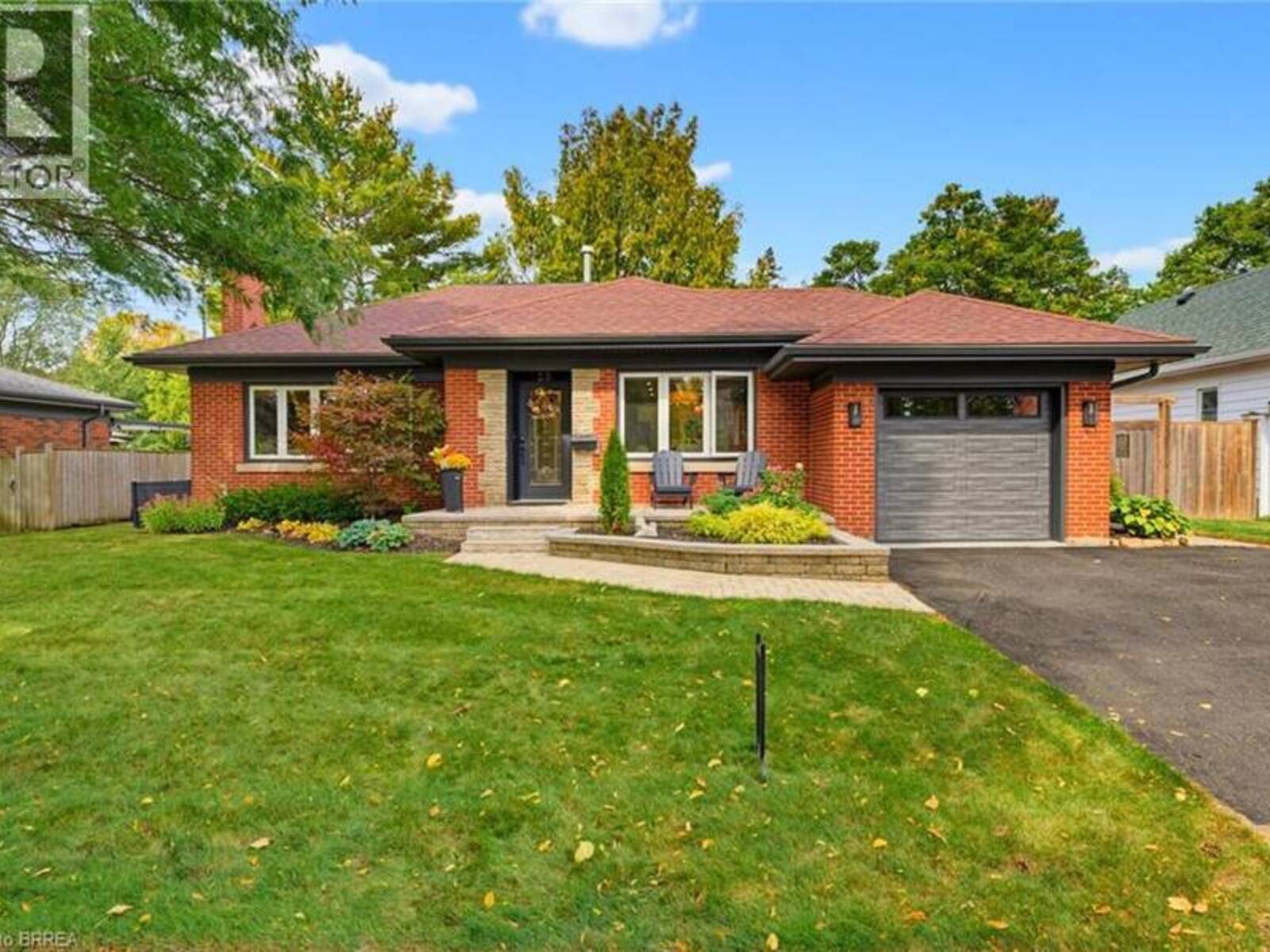 25 ELM Street, Brantford, Ontario N3R 4T7