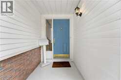 35 SCOTT Road | Cambridge Ontario | Slide Image Three