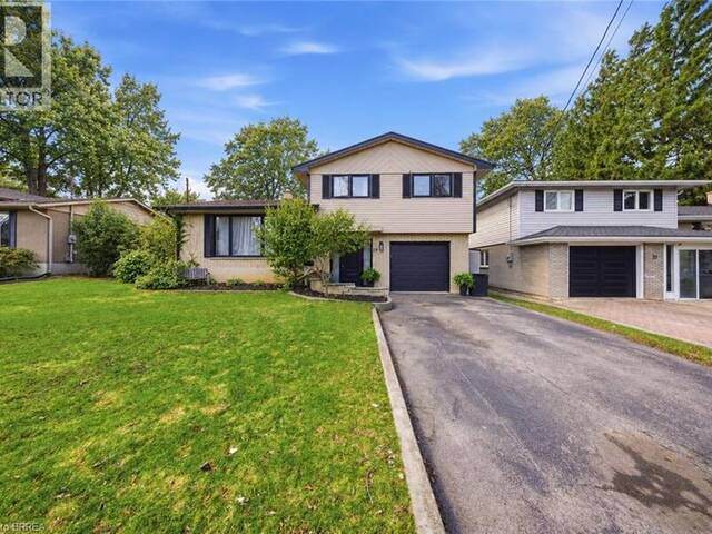 29 ALLWOOD Street Brantford Ontario, N3R 2V2 - 3 Bedrooms Home For Sale