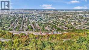 60 MOUNTAIN BROW Boulevard | Hamilton Ontario | Slide Image Thirty-seven