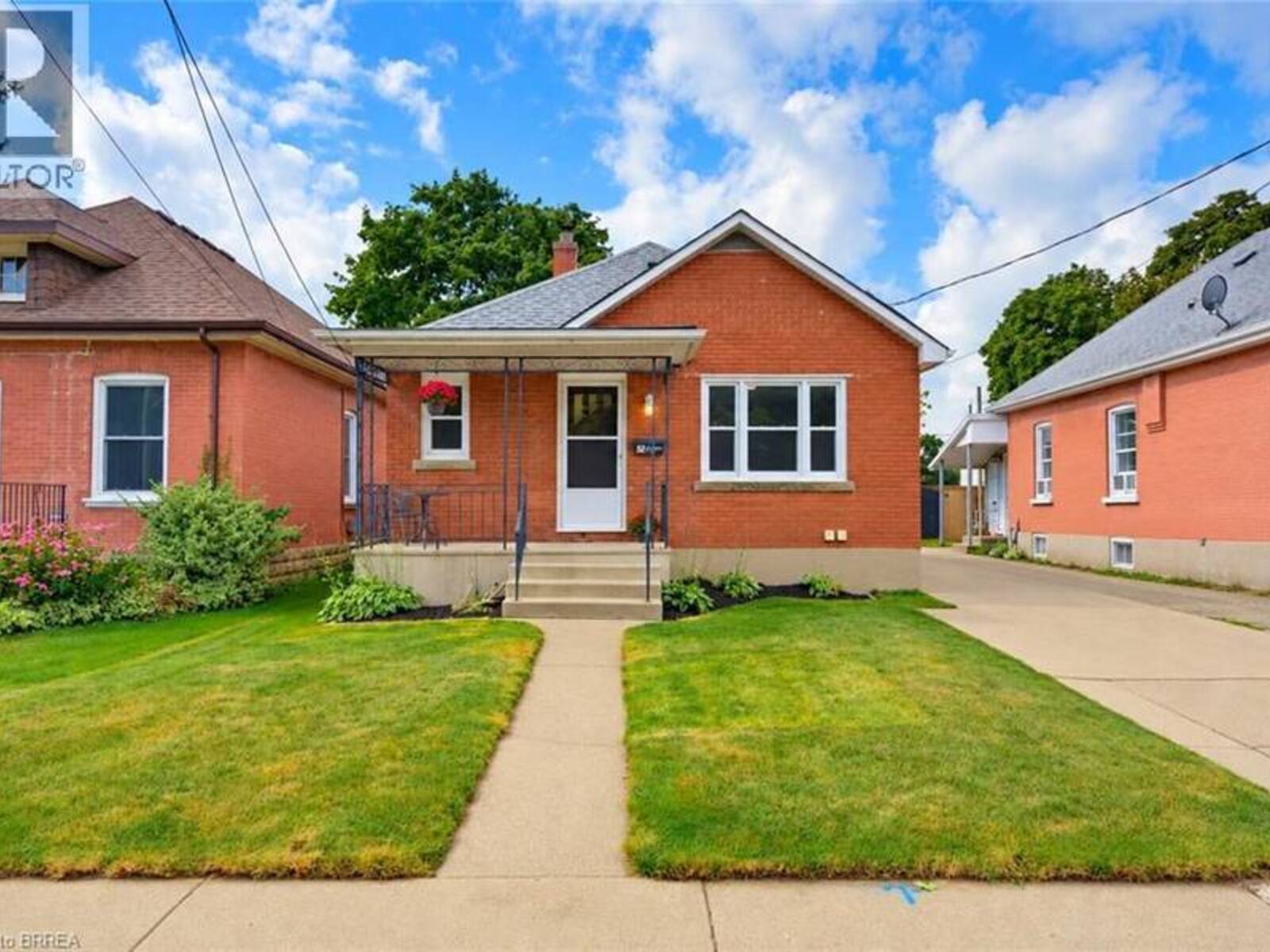 52 BURWELL Street, Brantford, Ontario N3T 4T7