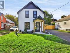 9 WALTER Street Brantford Ontario, N3S 1N4