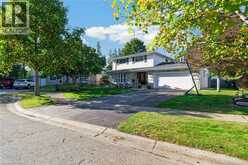 20 JAPONICA Crescent | Brantford Ontario | Slide Image Two