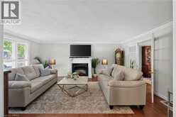 20 JAPONICA Crescent | Brantford Ontario | Slide Image Eight