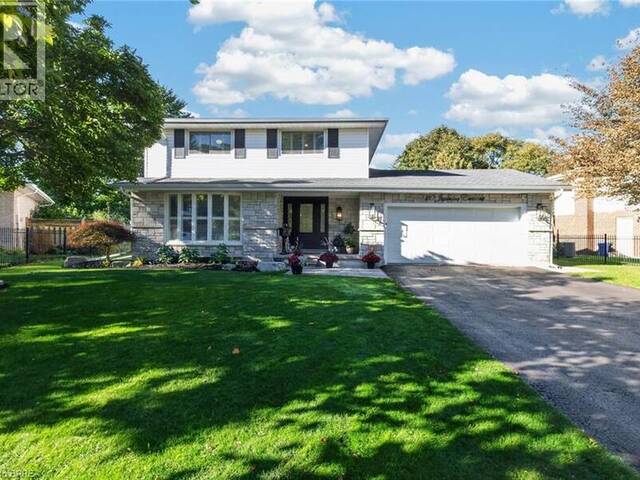 20 JAPONICA Crescent Brantford Ontario, N3R 1N6 - 4 Bedrooms Home For Sale