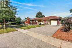 21 CAROLINA Drive | Brantford Ontario | Slide Image Two