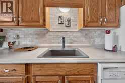 21 CAROLINA Drive | Brantford Ontario | Slide Image Eight
