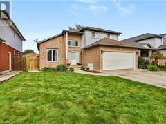 19 HYSLOP Drive Caledonia Ontario, N3W 2L2