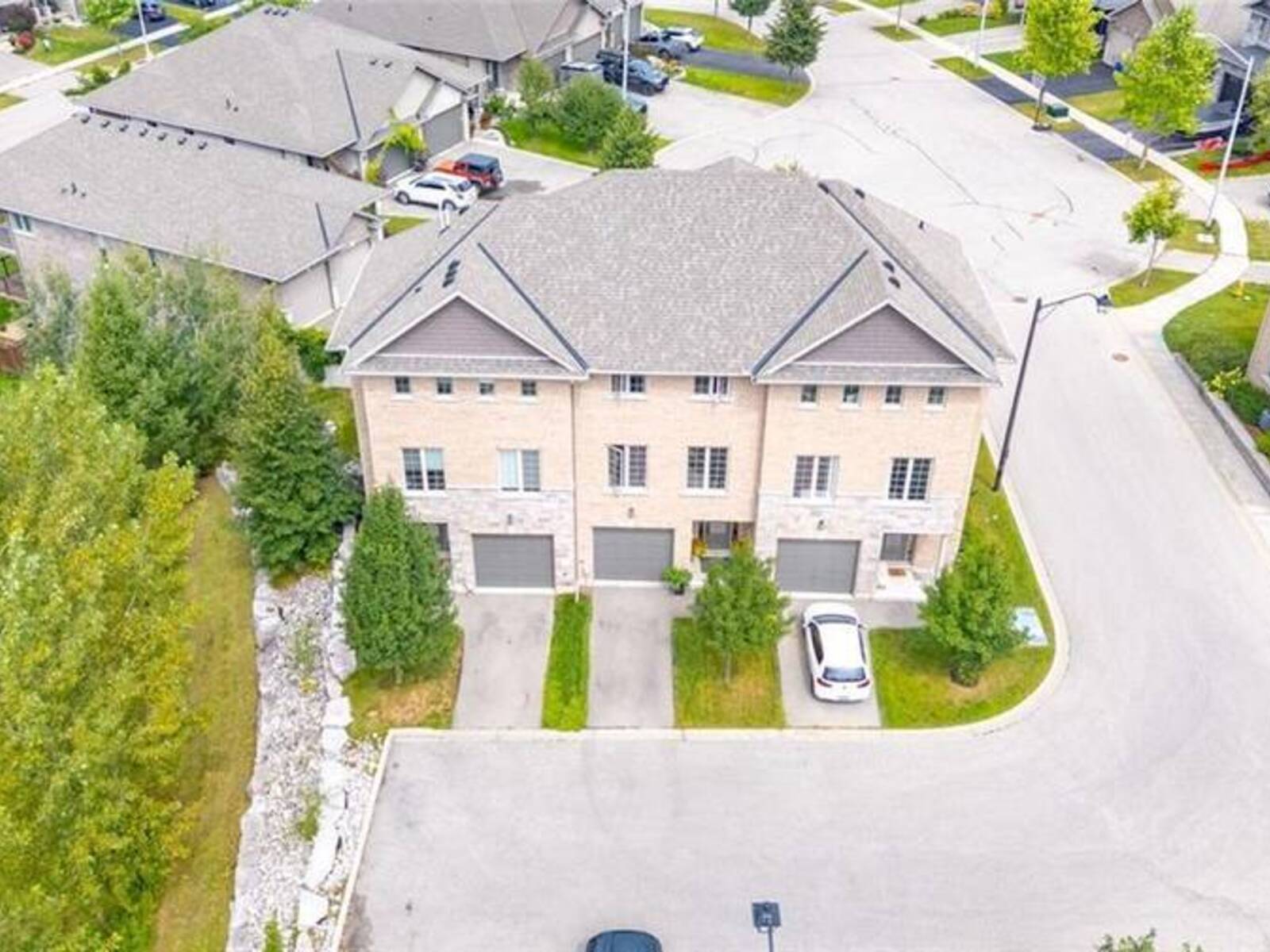 30 BALMORAL Street Unit# 2, Paris, Ontario N3L 0C8