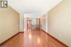 35 IVANHOE Road | Brantford Ontario | Slide Image Eight