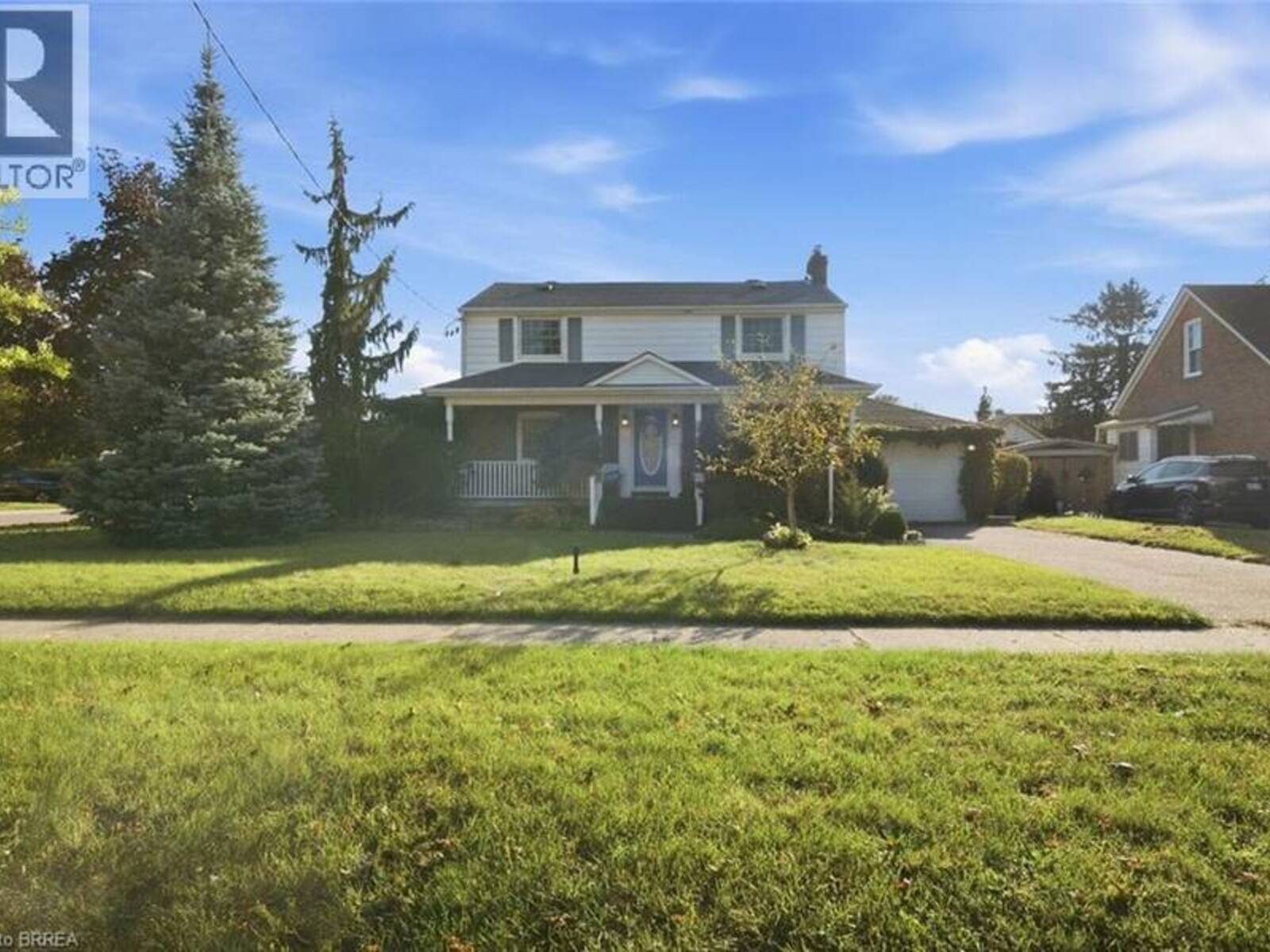 144 ST GEORGE Street, Brantford, Ontario N3R 1V8