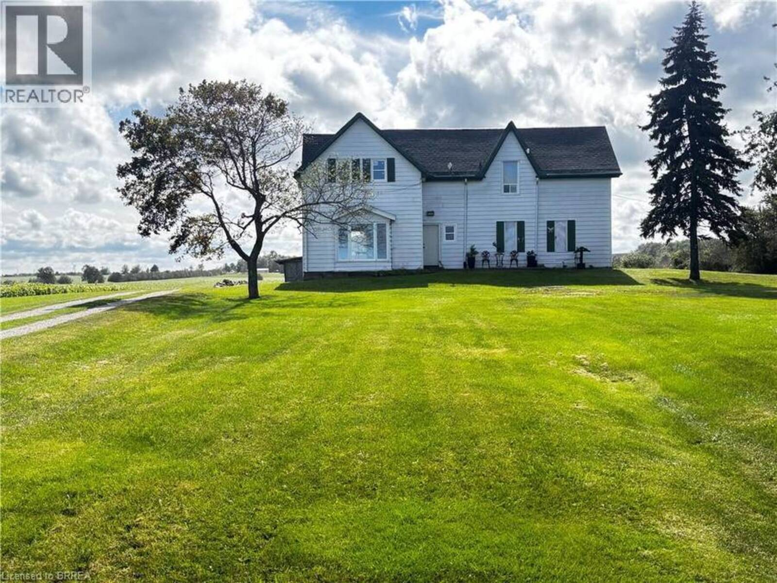 598 E MUD Street E, Hamilton, Ontario L8J 3C8