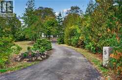 5 BULL'S Lane | Hamilton Ontario | Slide Image Thirty-nine