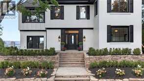 5 BULL'S Lane | Hamilton Ontario | Slide Image Three
