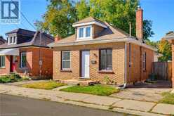 48 MAITLAND Street | Brantford Ontario | Slide Image Two