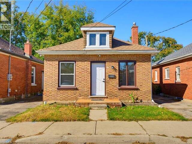 48 MAITLAND Street Brantford Ontario, N3S 6L1 - 2 Bedrooms Home For Sale