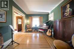 75 WALNUT Street | Paris Ontario | Slide Image Nine